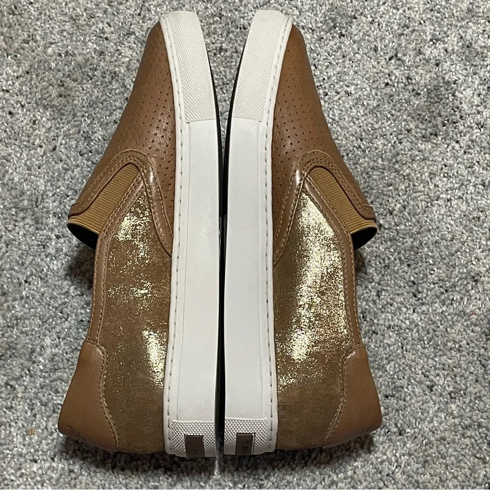 Trask Lillian Slip-On Leather Flat/Sneaker w/ Metallic Accents - Womens 7 - Picture 5 of 16